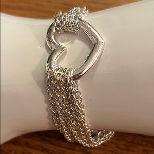 Chic Silver Heart Bracelet